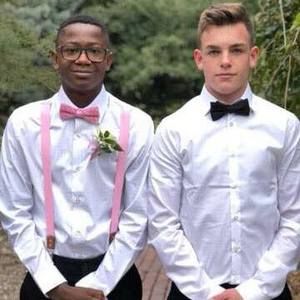 Meet your Posher, Gage